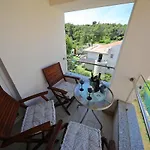 Apartamento Mirakul *