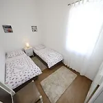 Mirakul Apartamento *