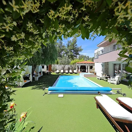 Mirakul アパート ザダル